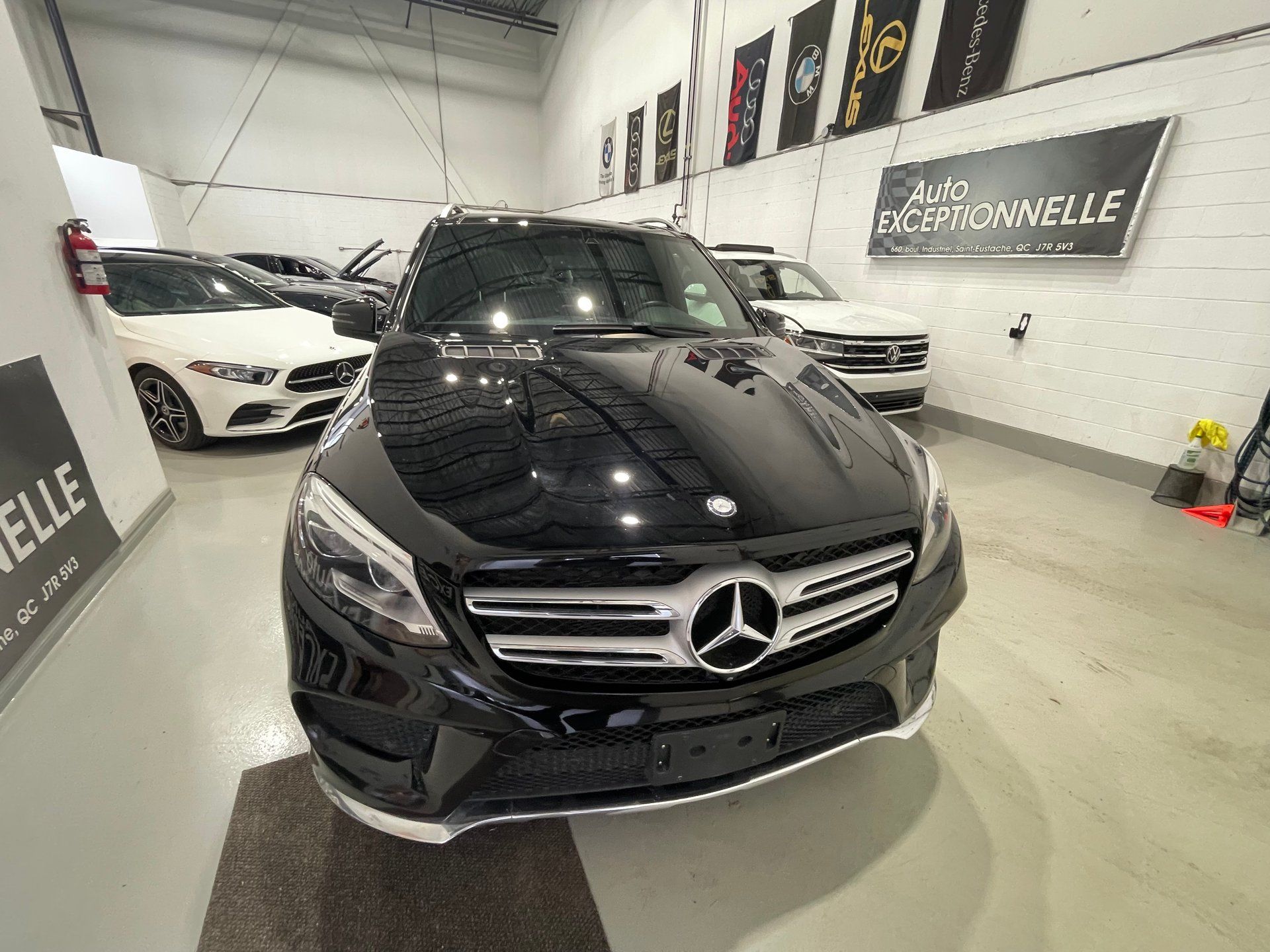 Mercedes-Benz GLE 550 2017 - Thumbnail 34