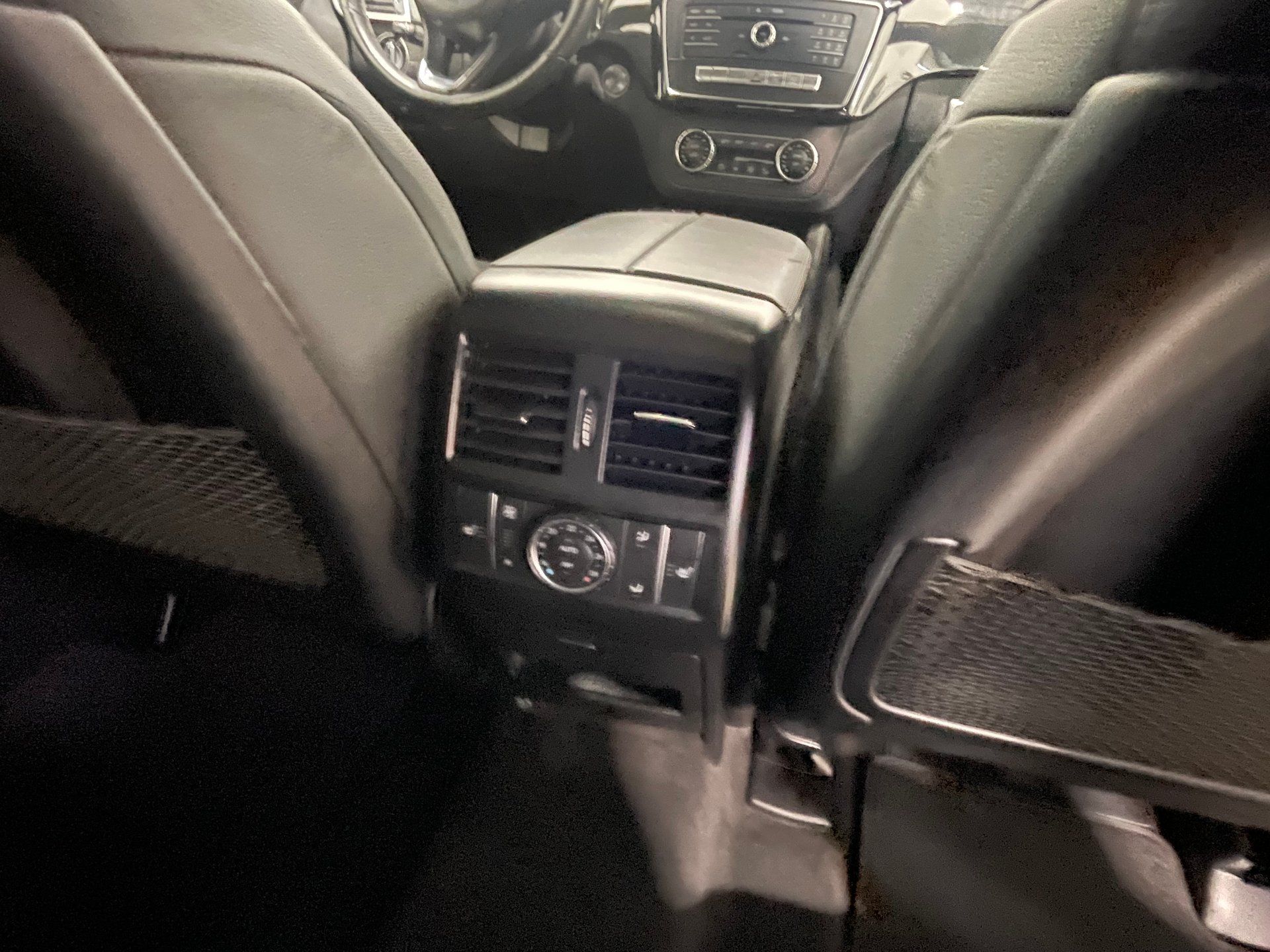Mercedes-Benz GLE 550 2017 - Thumbnail 17