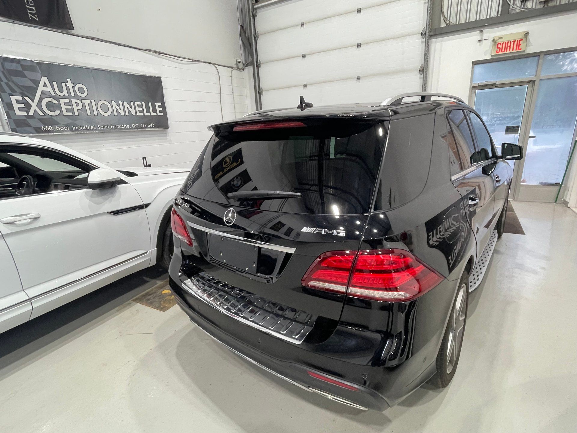 Mercedes-Benz GLE 550 2017 - Thumbnail 4