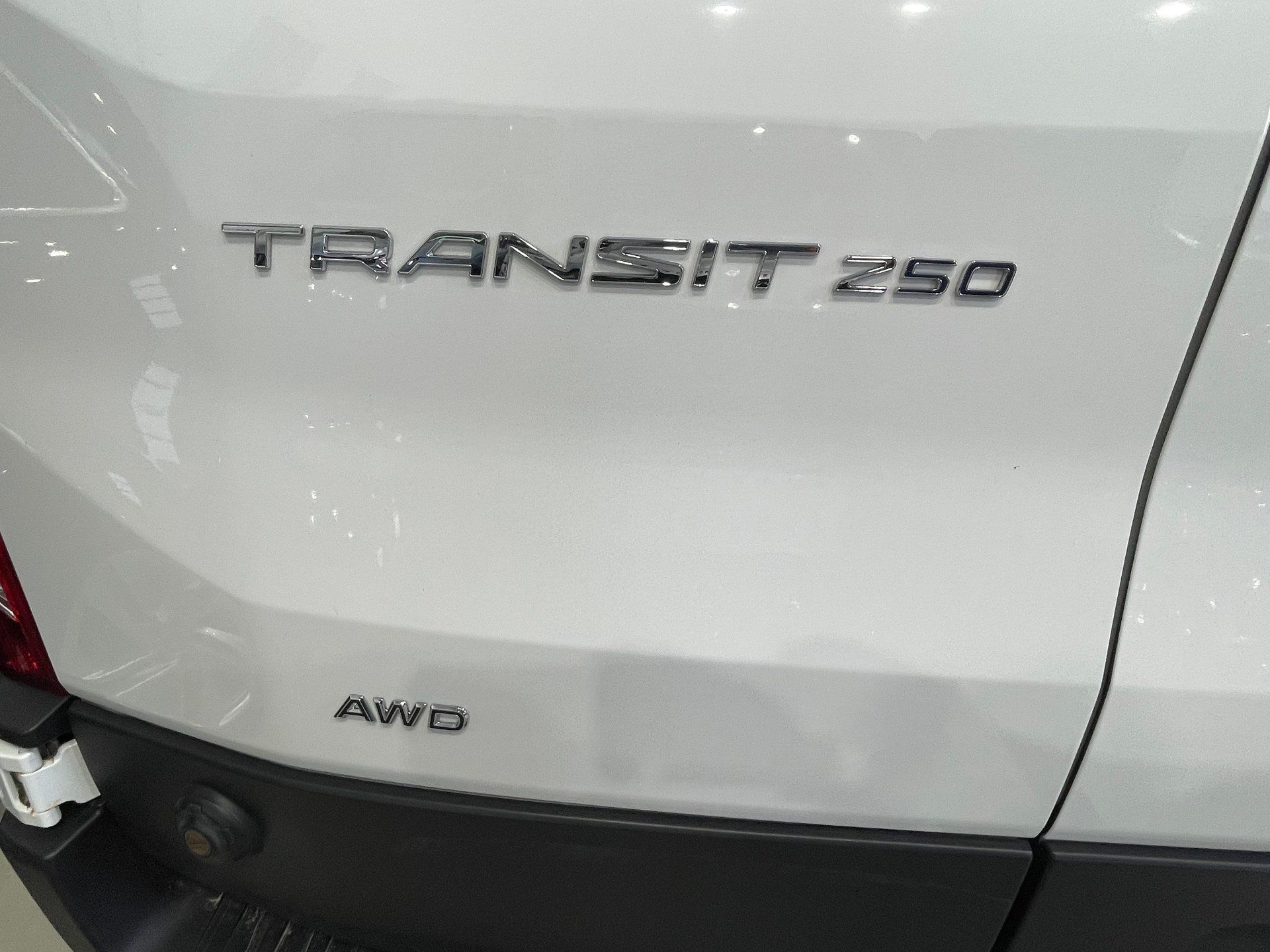 Ford Transit-250 Cargo 2020 - Thumbnail 8