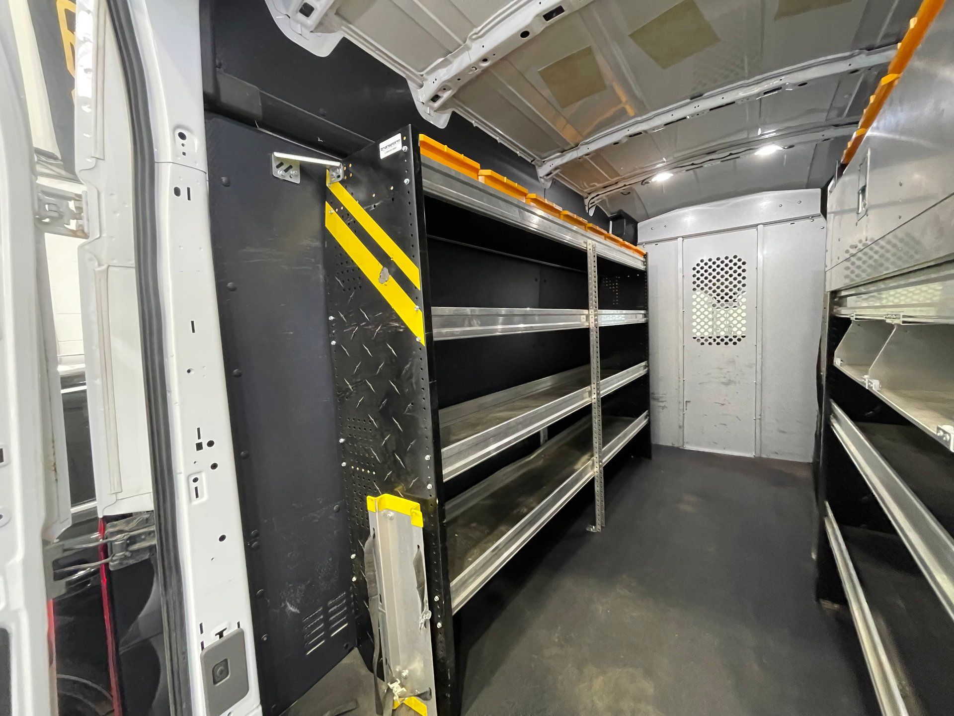 Ford Transit-250 Cargo 2020 - Thumbnail 11