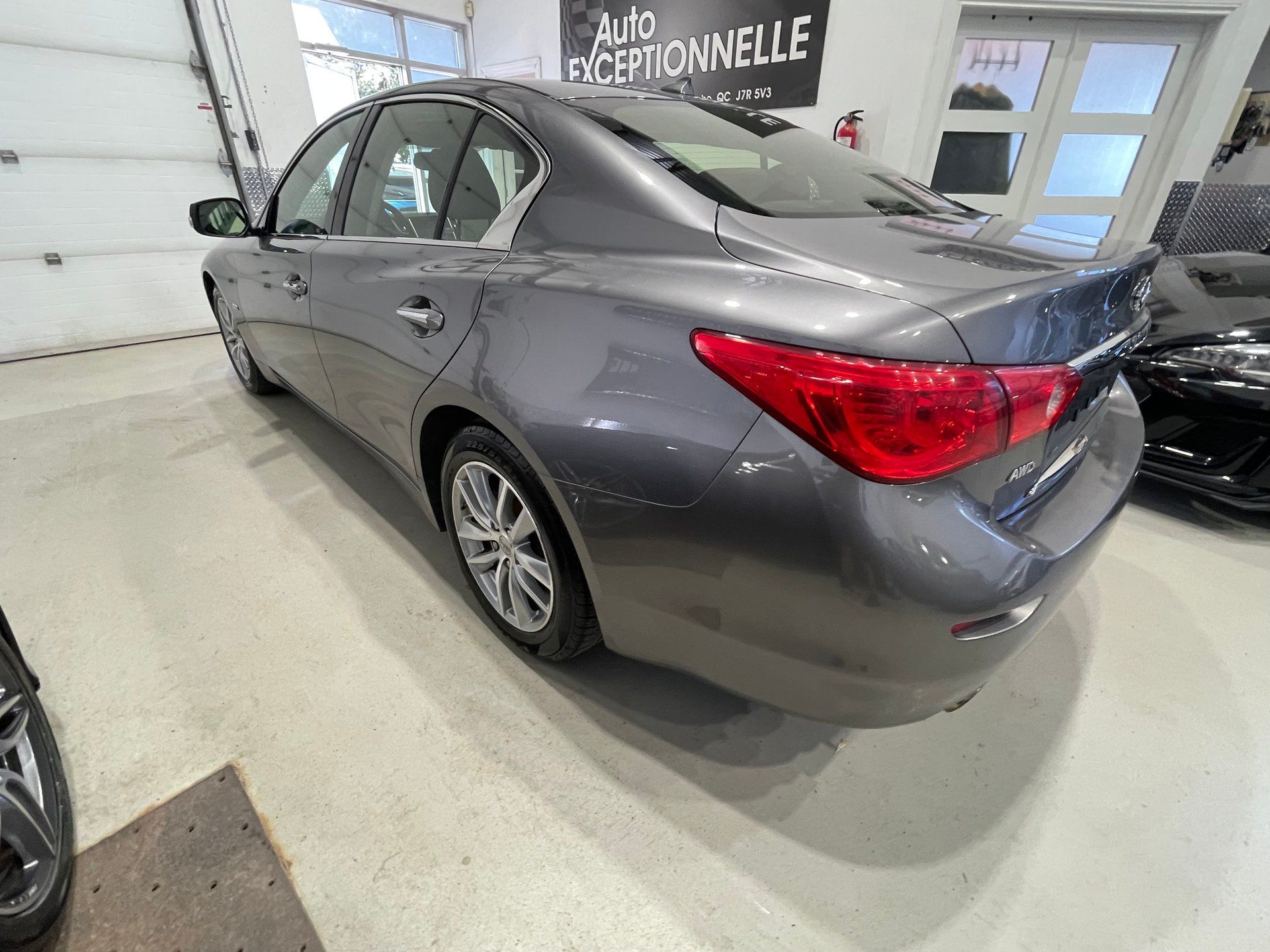 INFINITI Q50 2017 - Thumbnail 11