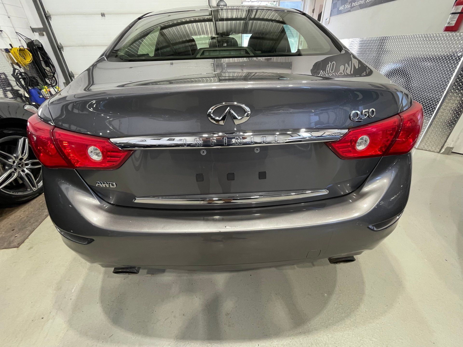 INFINITI Q50 2017 - Thumbnail 13