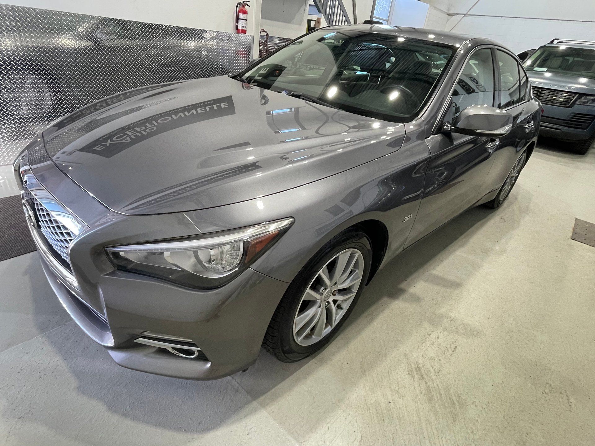 INFINITI Q50 2017 - Thumbnail 5