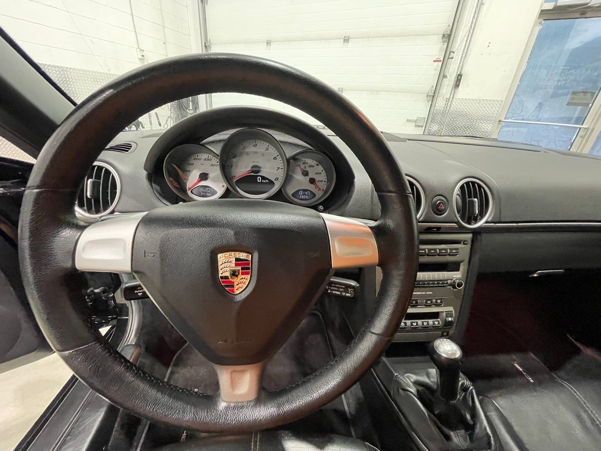 Porsche Boxster 2005 - Thumbnail 38