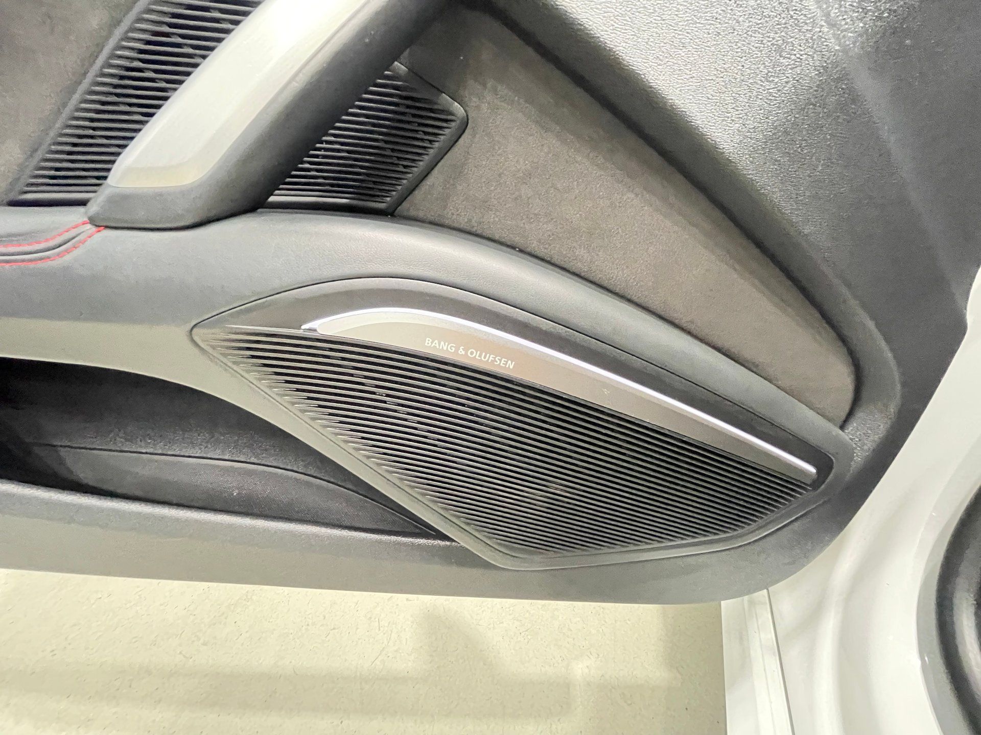 Audi TTS 2023 - Thumbnail 28
