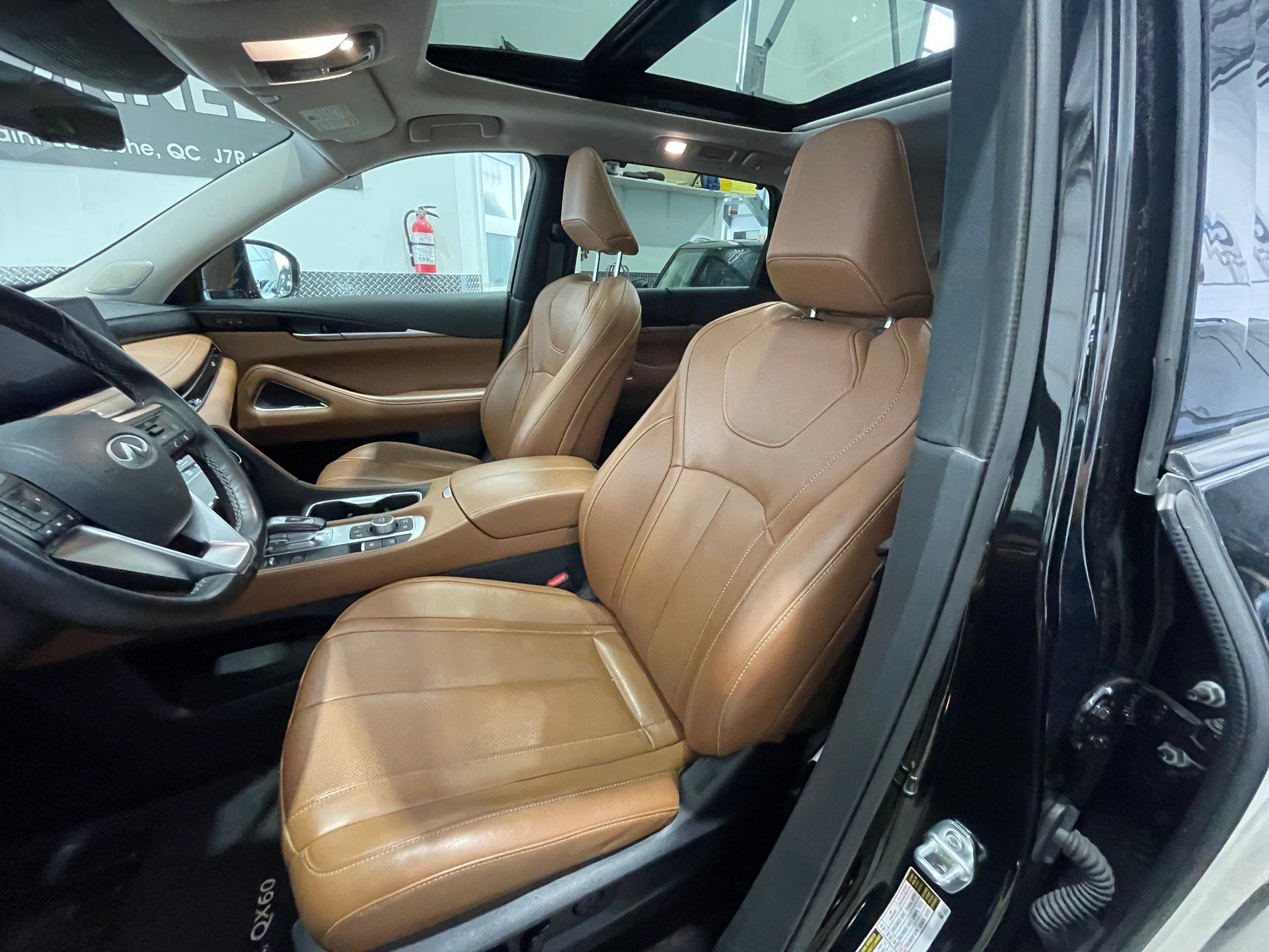 INFINITI QX60 2024 - Image 33