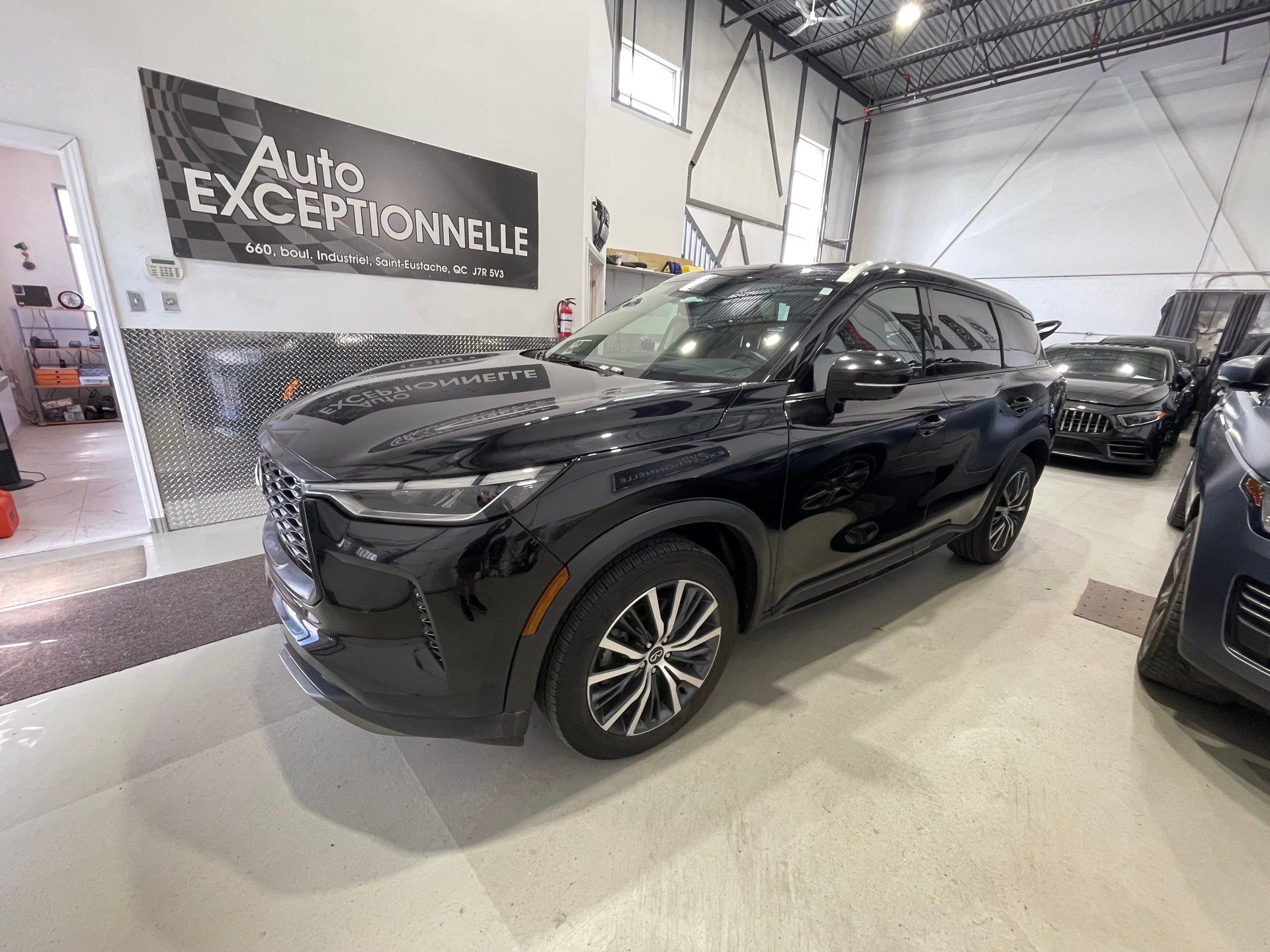INFINITI QX60 2024 - Image 5