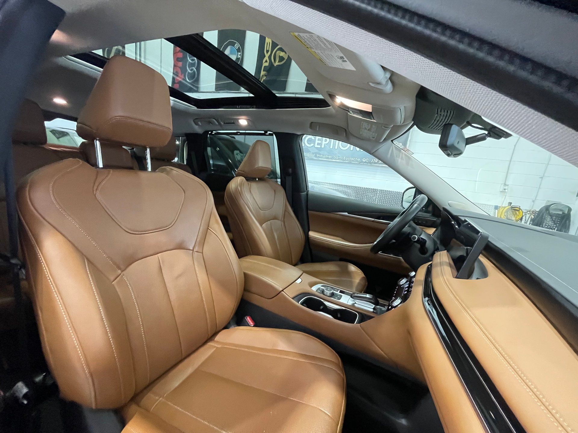 INFINITI QX60 2024 - Image 29