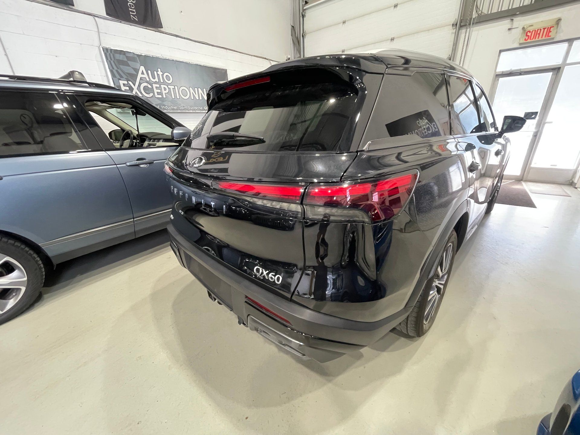 INFINITI QX60 2024 - Image 12
