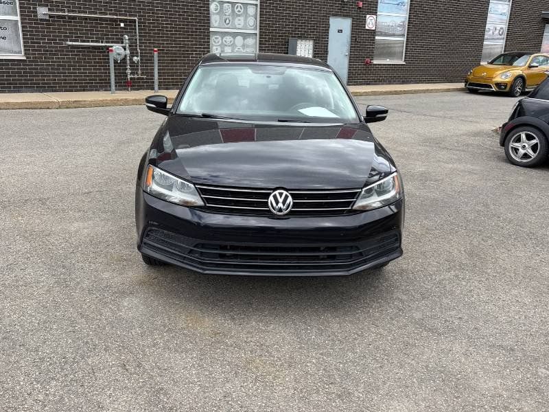 Volkswagen Jetta 2015 - Image 1