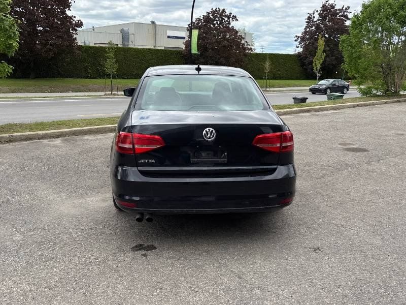 Volkswagen Jetta 2015 - Image 5