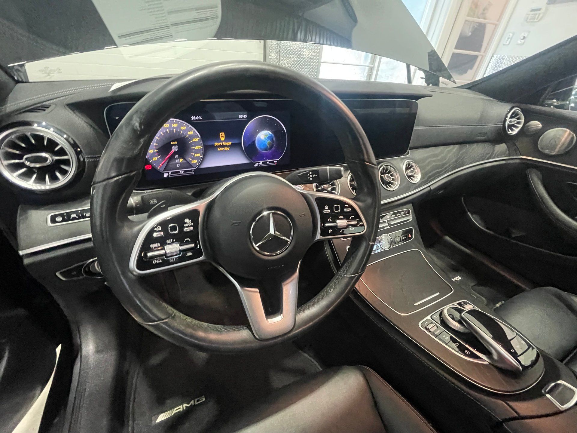 Mercedes-Benz E 450 2019 - Image 27