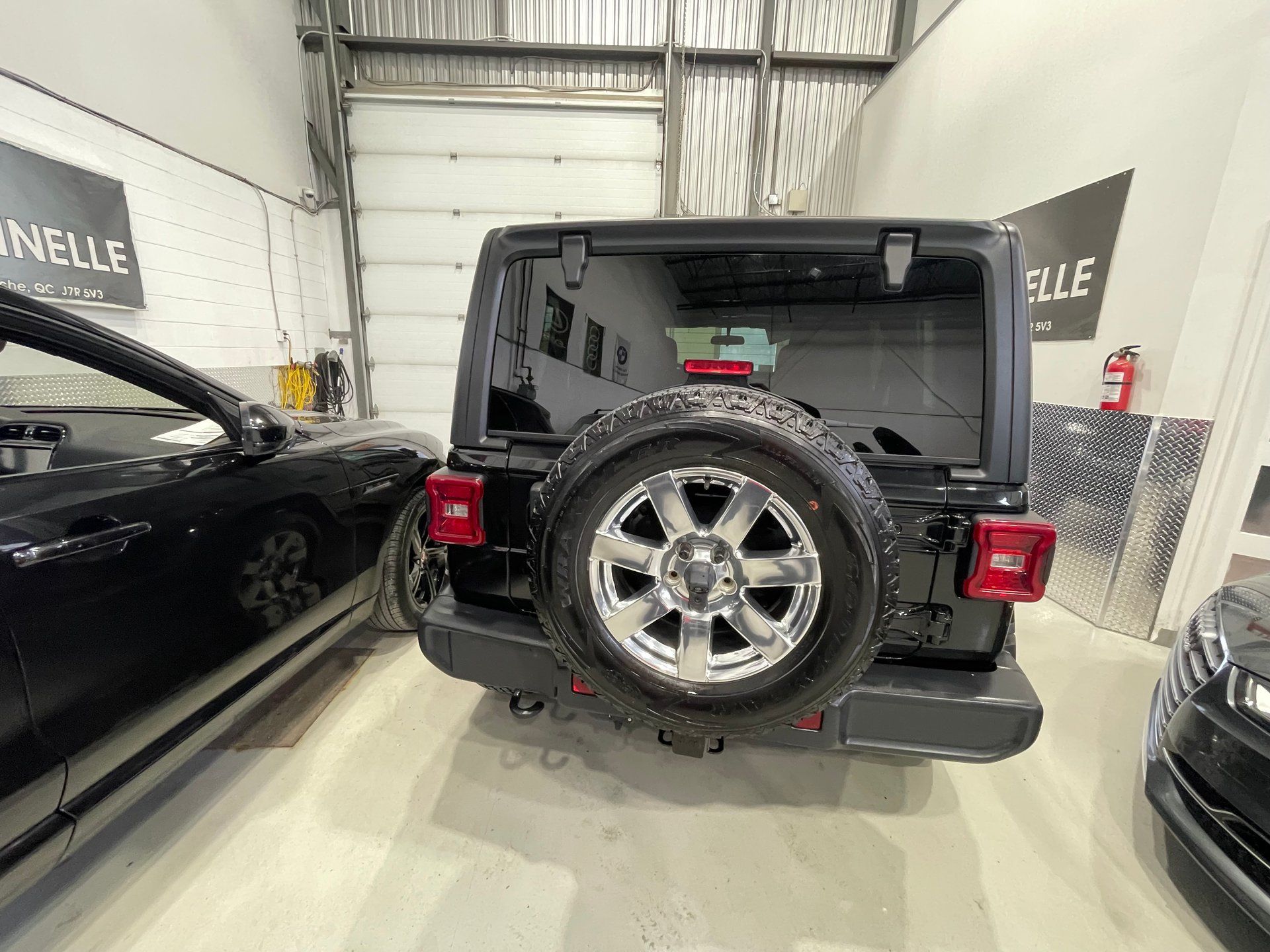Jeep Wrangler 2020 - Image 5