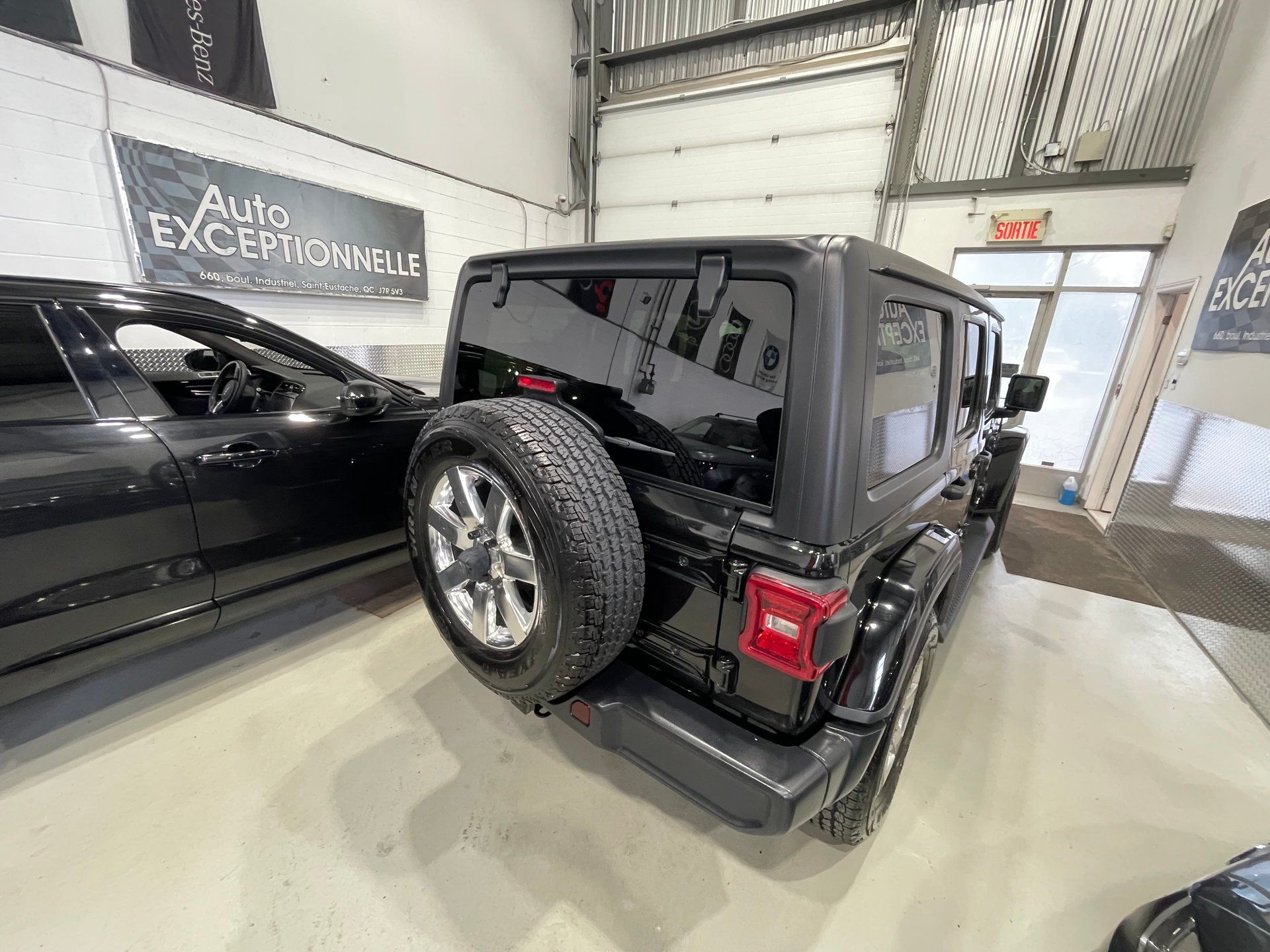 Jeep Wrangler 2020 - Image 6