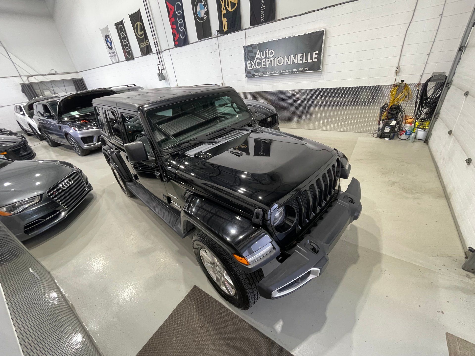 Jeep Wrangler 2020 - Image 12