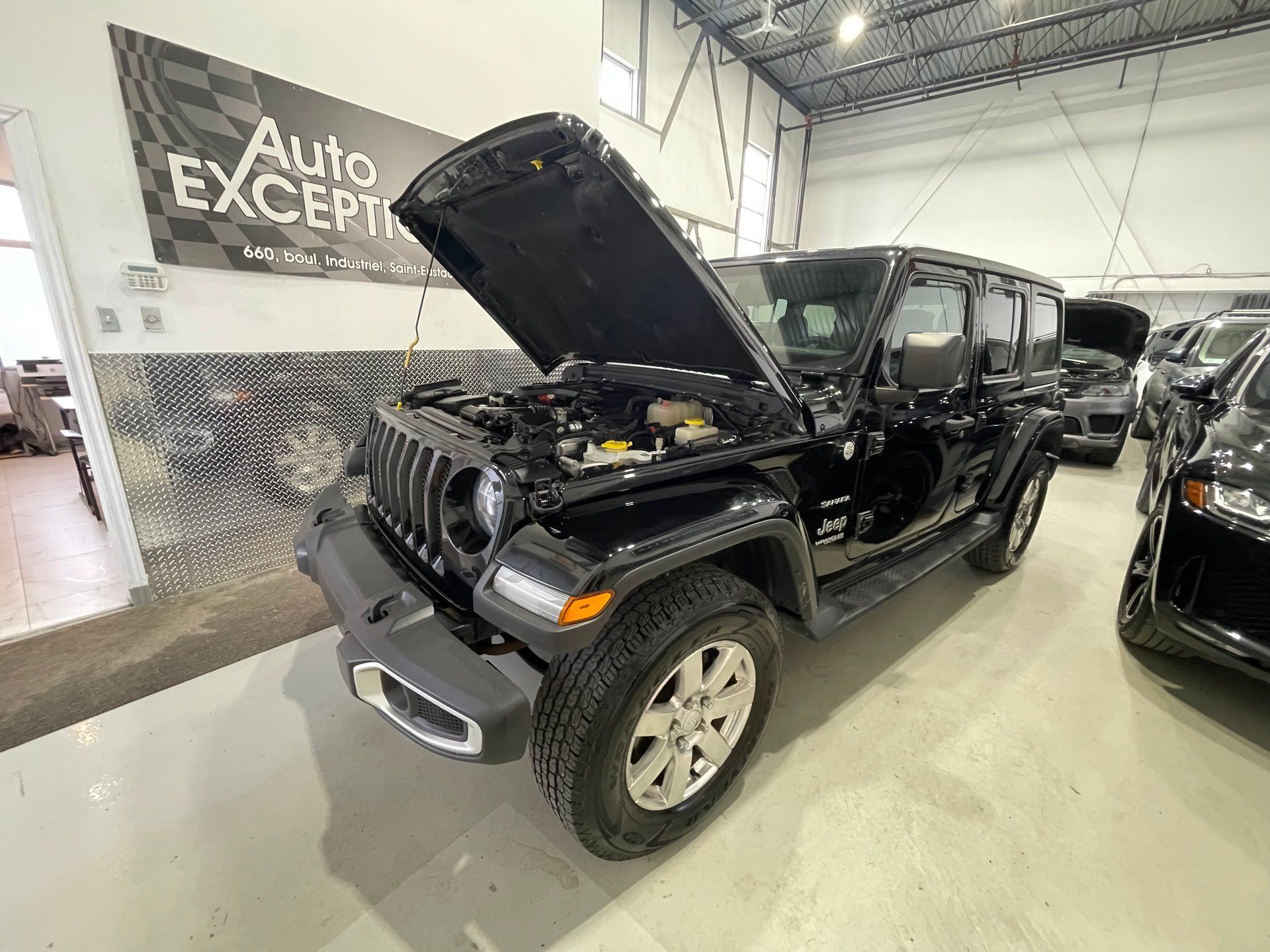 Jeep Wrangler 2020 - Image 16