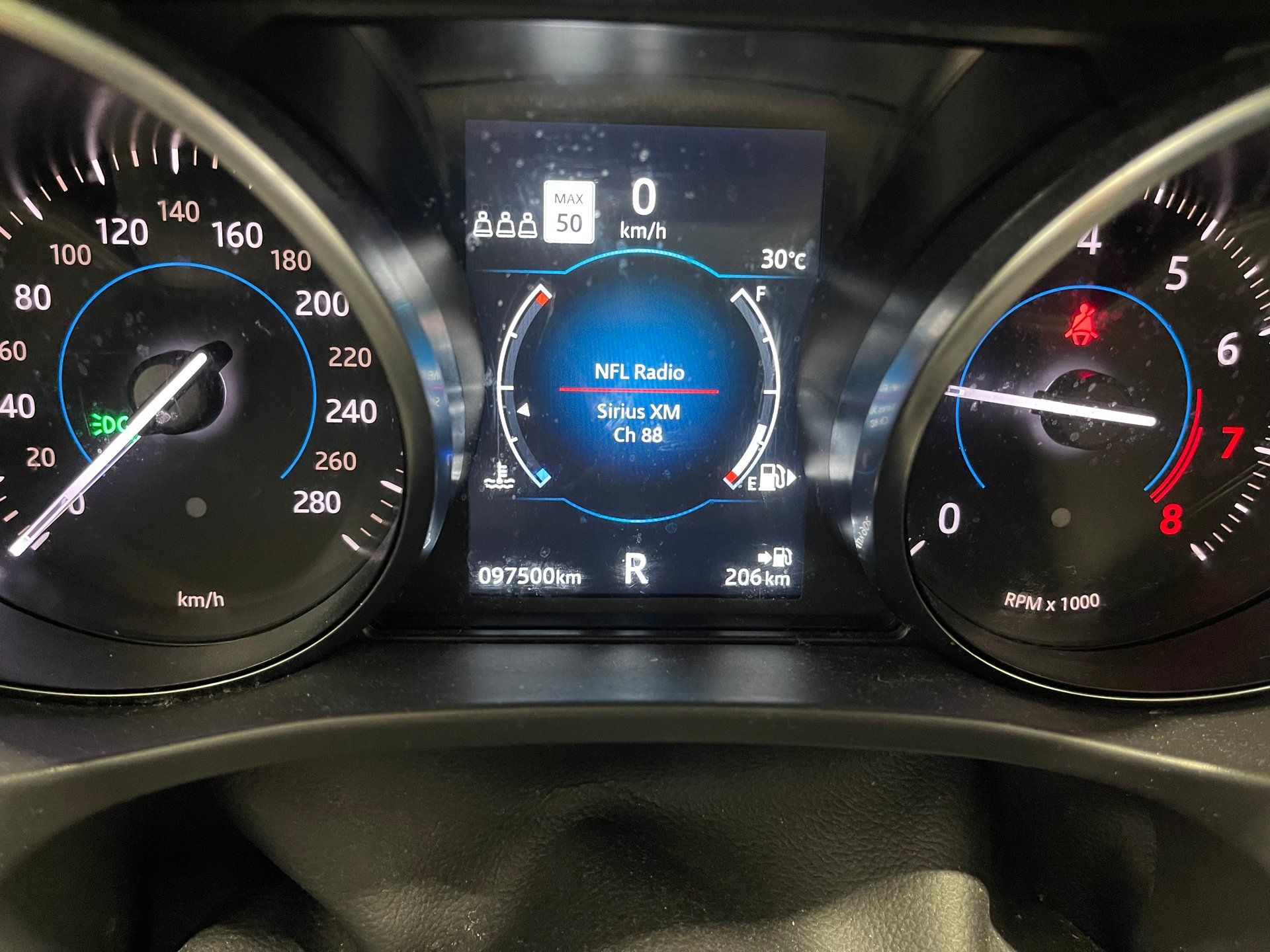 Jaguar F-PACE 2019 - Image 6