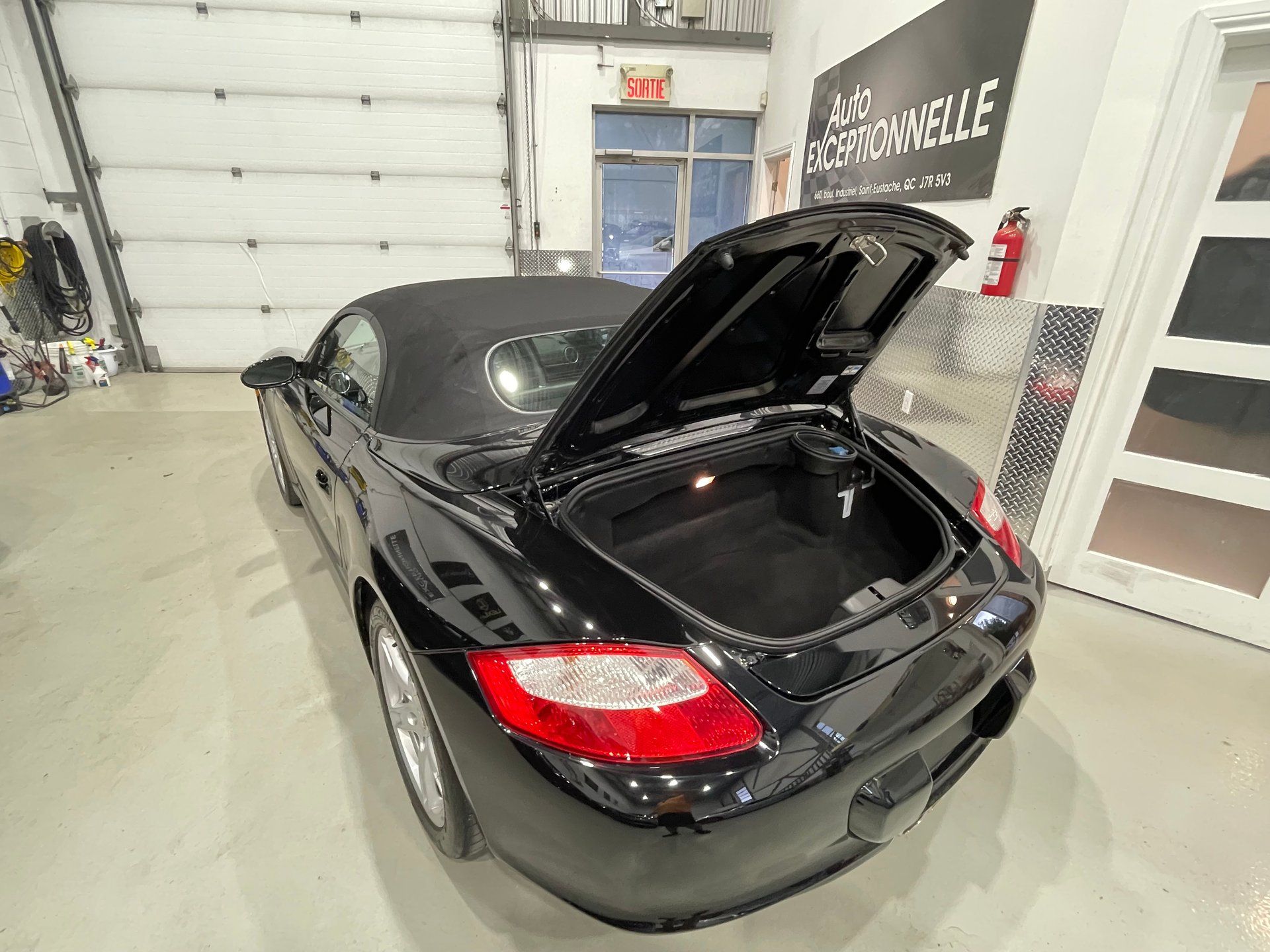 Porsche Boxster 2005 - Image 26