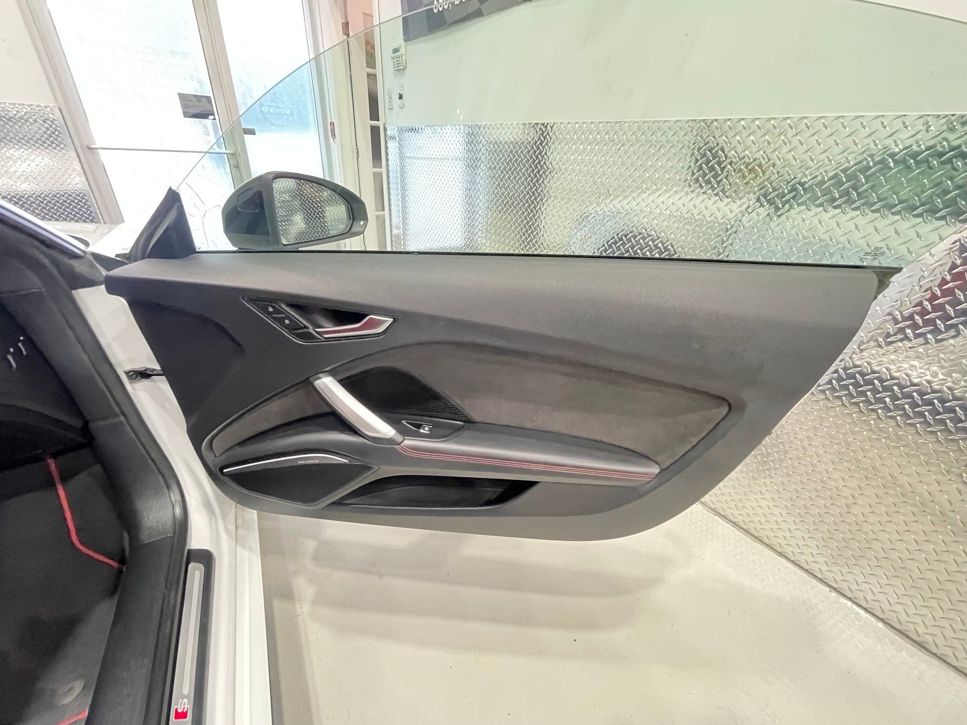 Audi TTS 2023 - Image 16