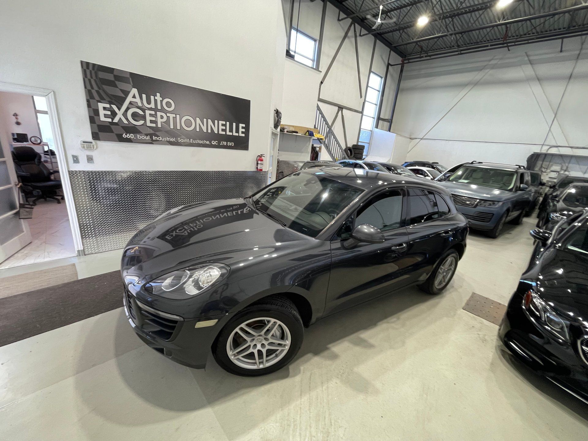 Porsche Macan 2017 - Image 8