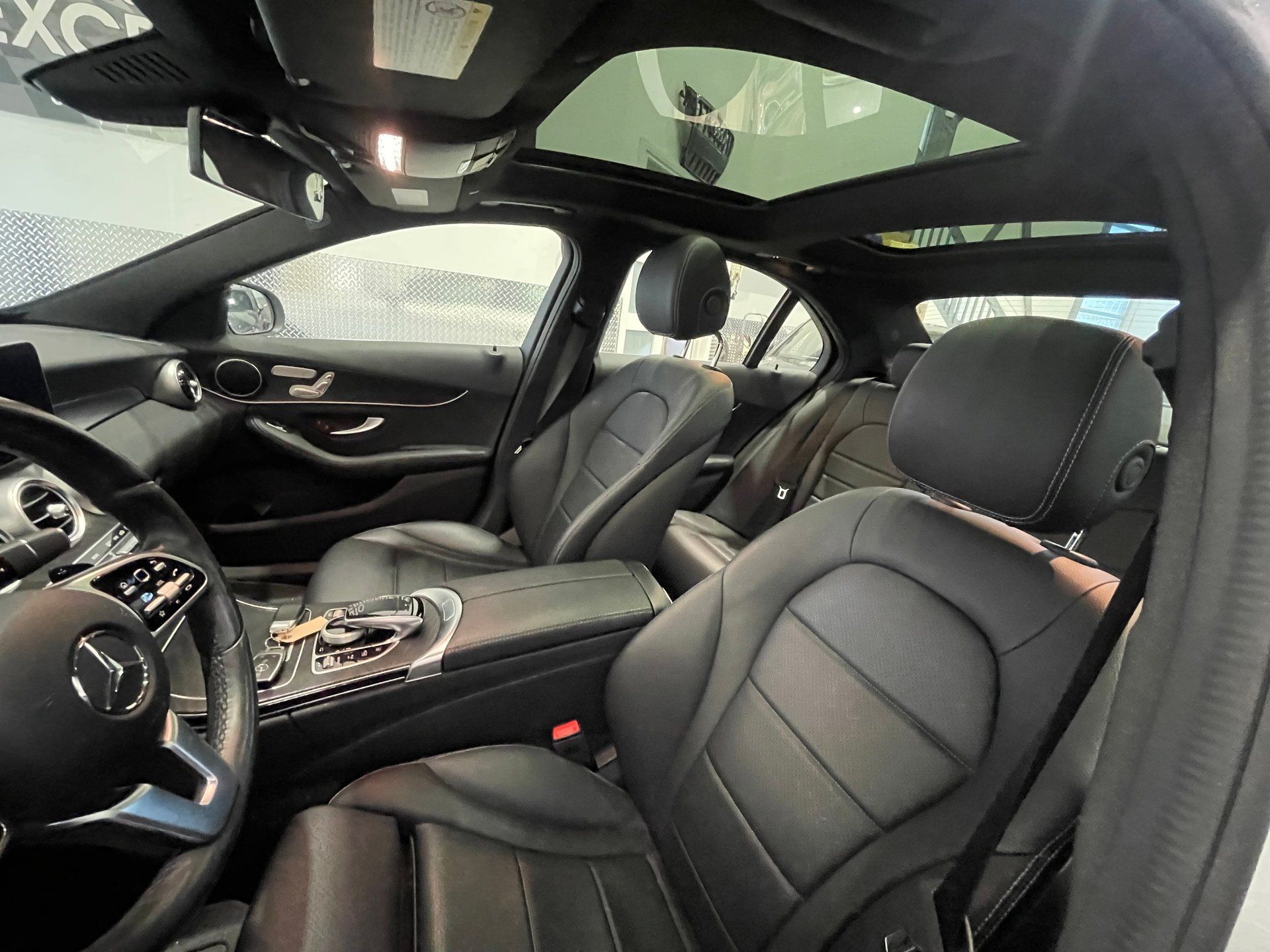 Mercedes-Benz C 300 2021 - Image 25