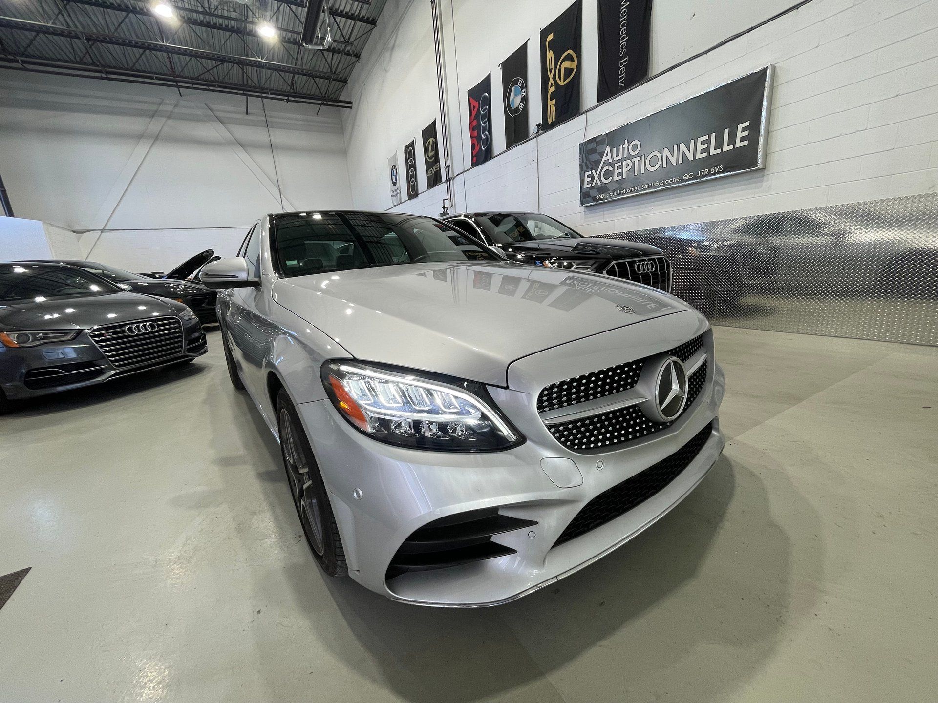 Mercedes-Benz C 300 2021 - Image 40