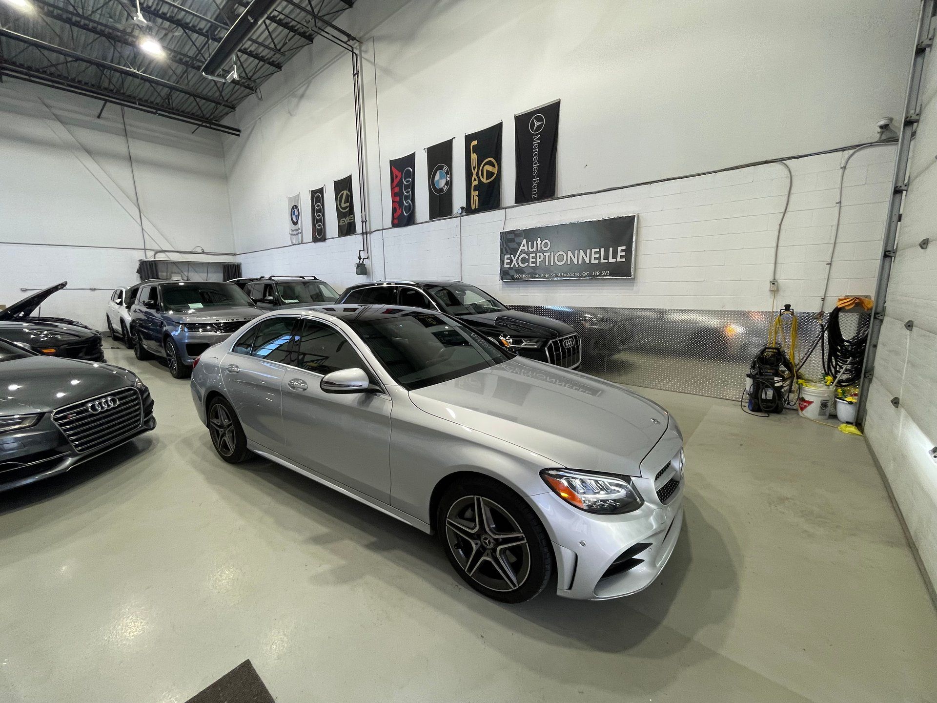 Mercedes-Benz C 300 2021 - Image 43