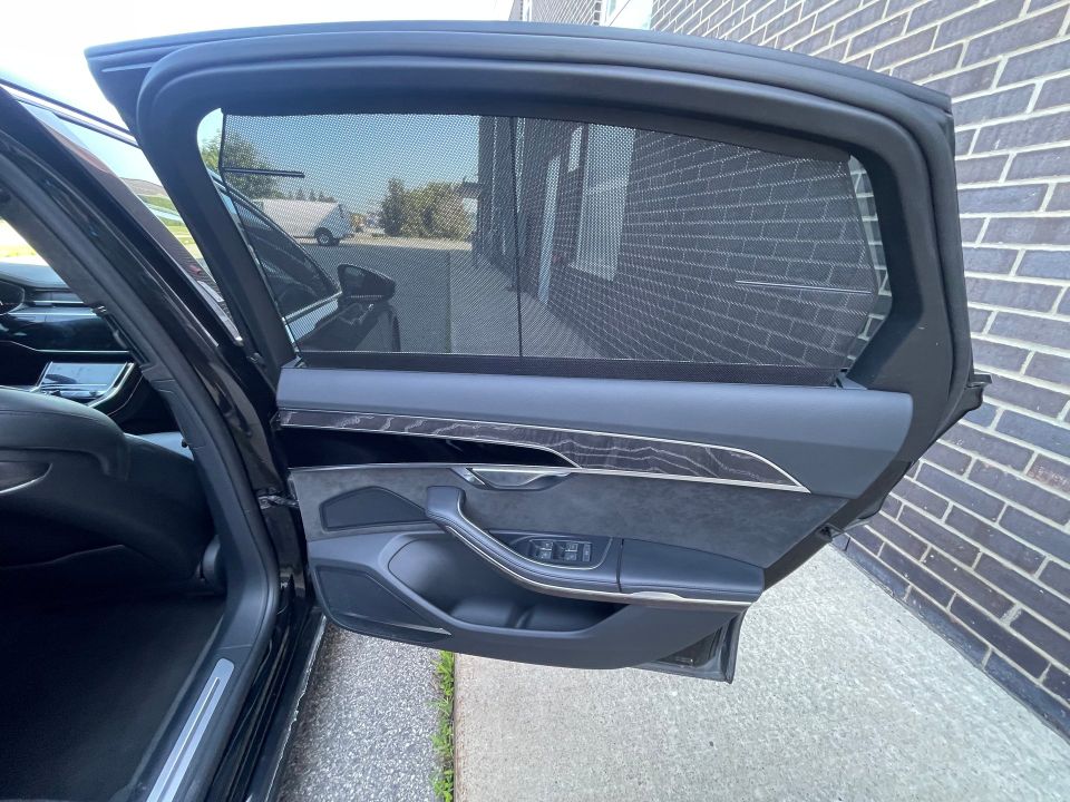 Audi A8 L 2021 - Image 24