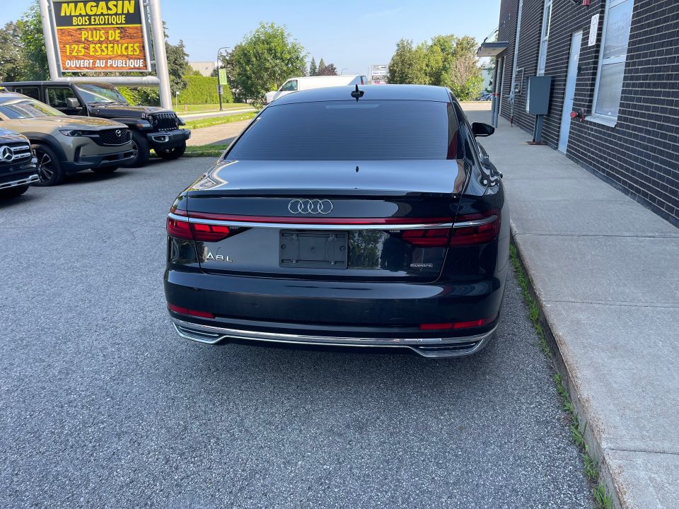 Audi A8 L 2021 - Image 2