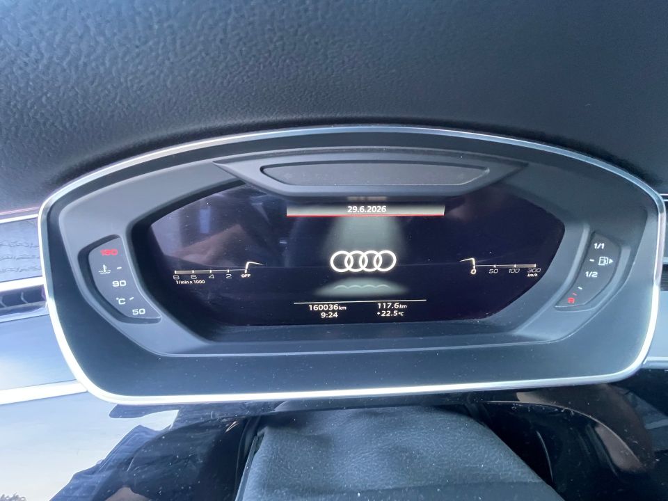 Audi A8 L 2021 - Image 13
