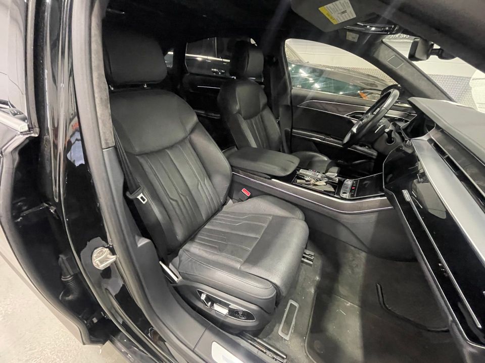 Audi A8 L 2021 - Image 46