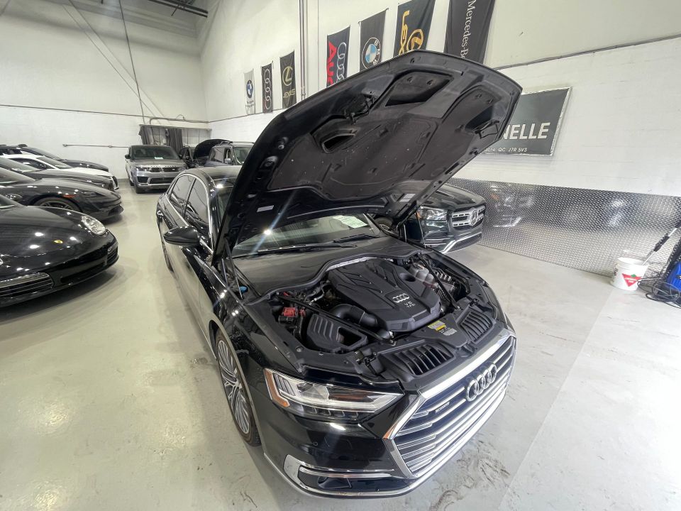 Audi A8 L 2021 - Image 42