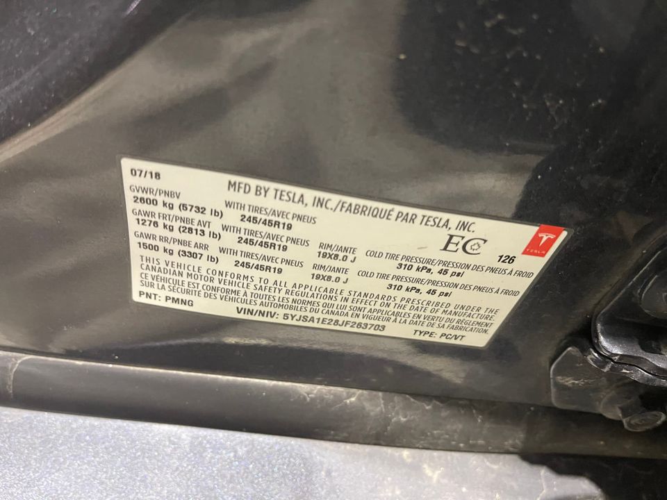 Tesla Model S 2018 - Image 39