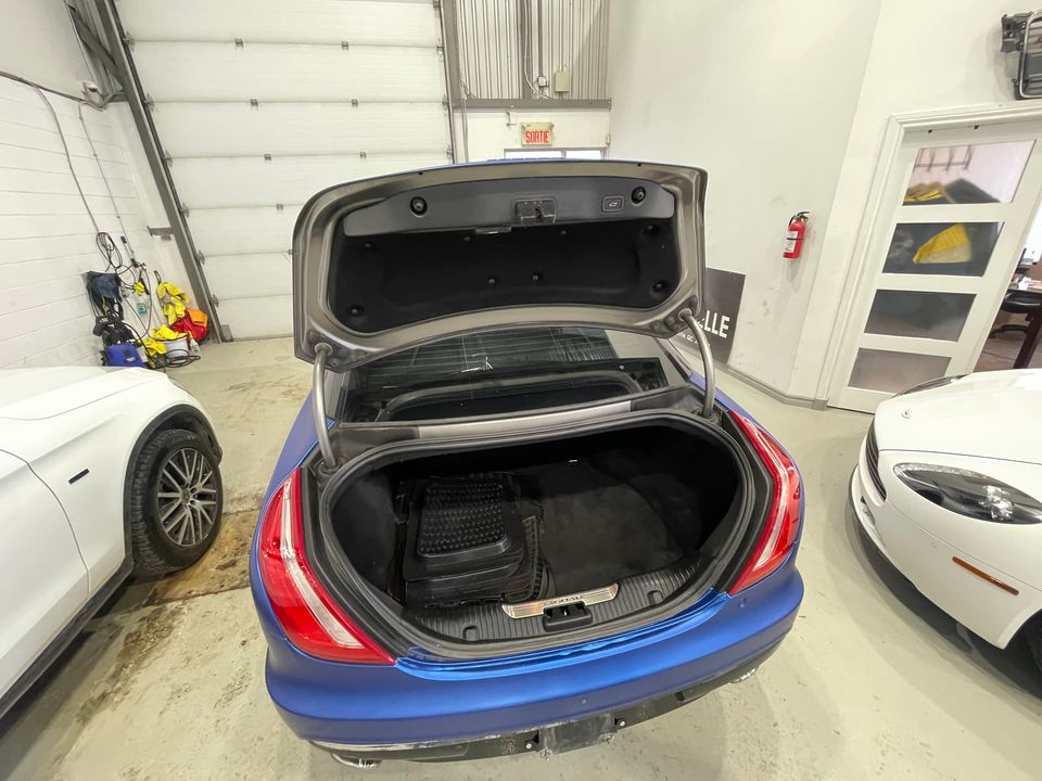 Jaguar XJL 2017 - Image 31