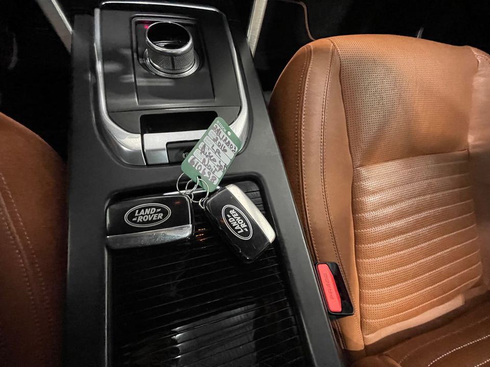 Land Rover Discovery Sport 2016 - Image 39