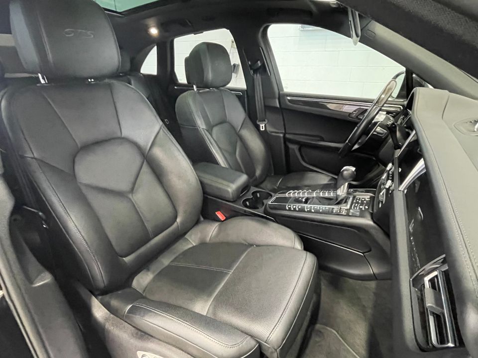 Porsche Macan 2021 - Image 22