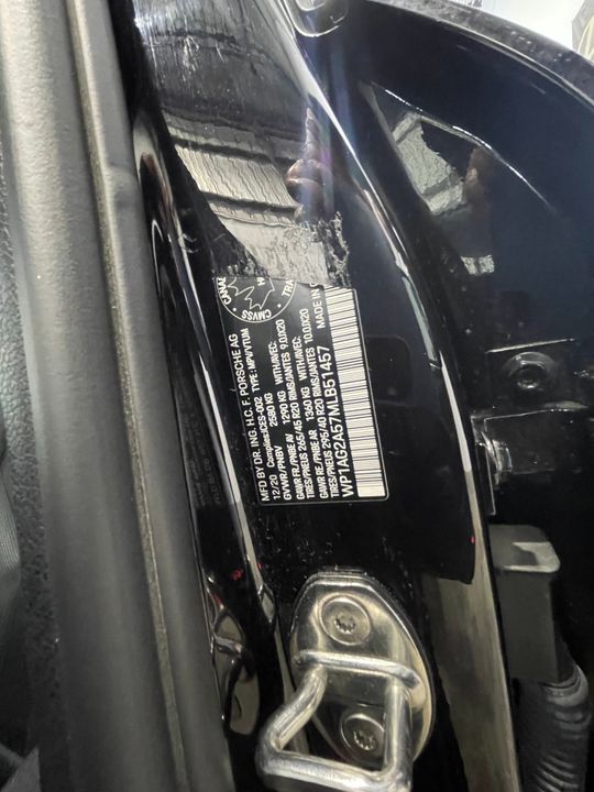 Porsche Macan 2021 - Image 46