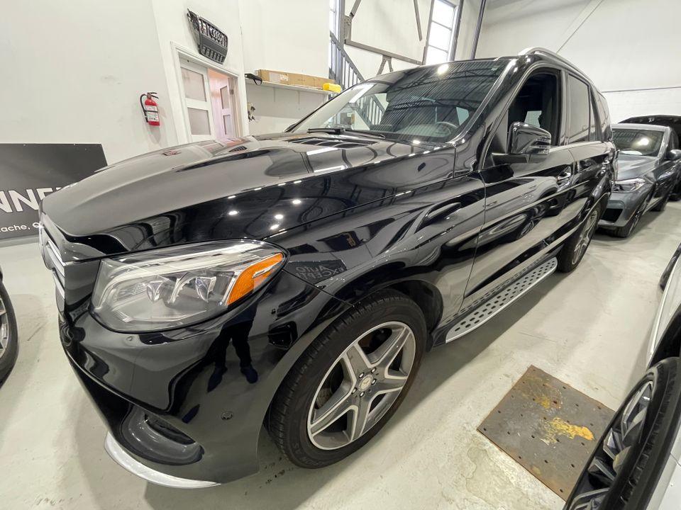Mercedes-Benz GLE 550 2017 - Image 40