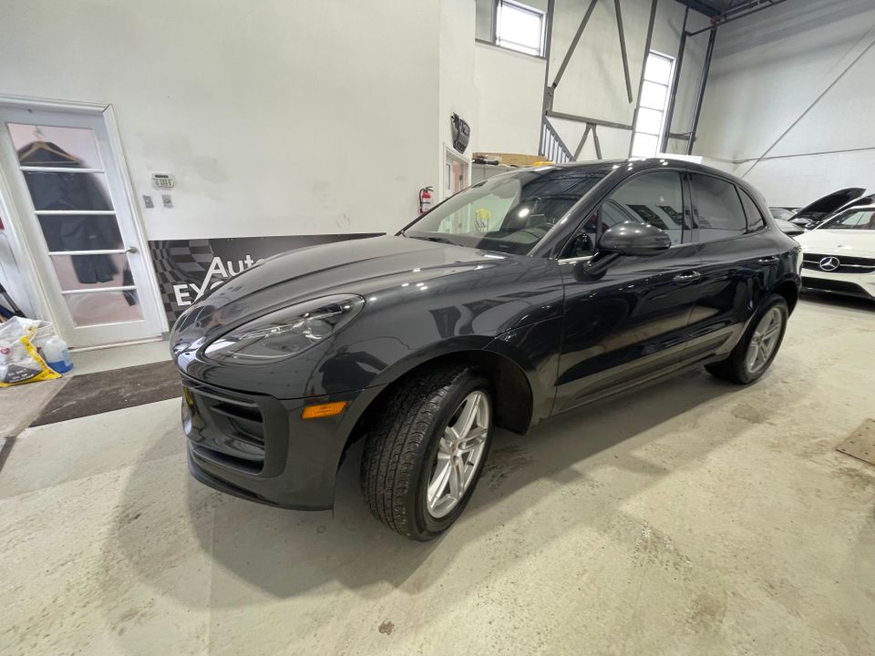 Porsche Macan 2022 - Image 11