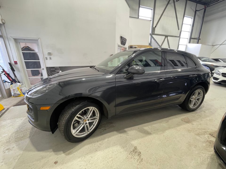 Porsche Macan 2022 - Image 13