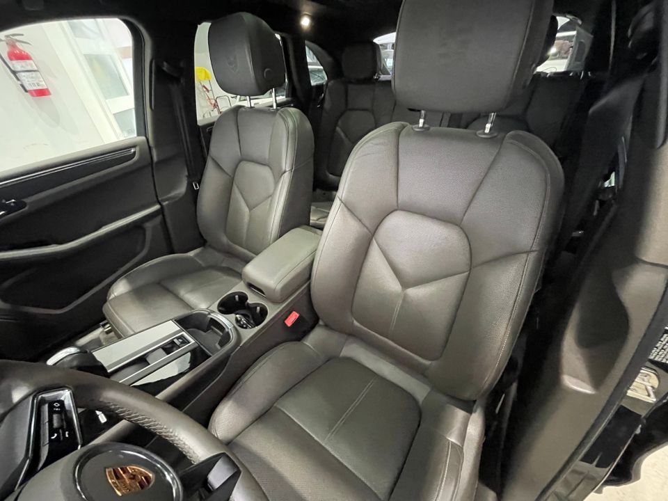 Porsche Macan 2022 - Image 24
