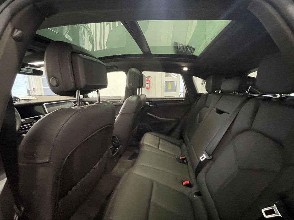 Porsche Macan 2022 - Image 27
