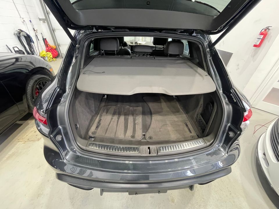 Porsche Macan 2022 - Image 30