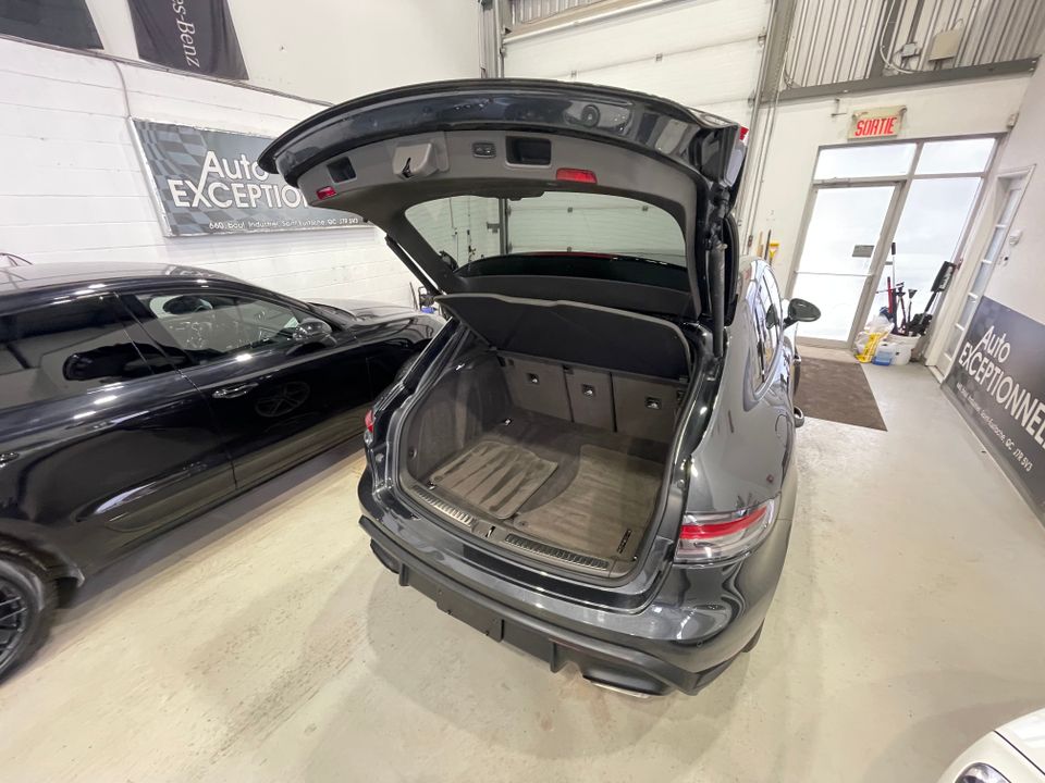 Porsche Macan 2022 - Image 32
