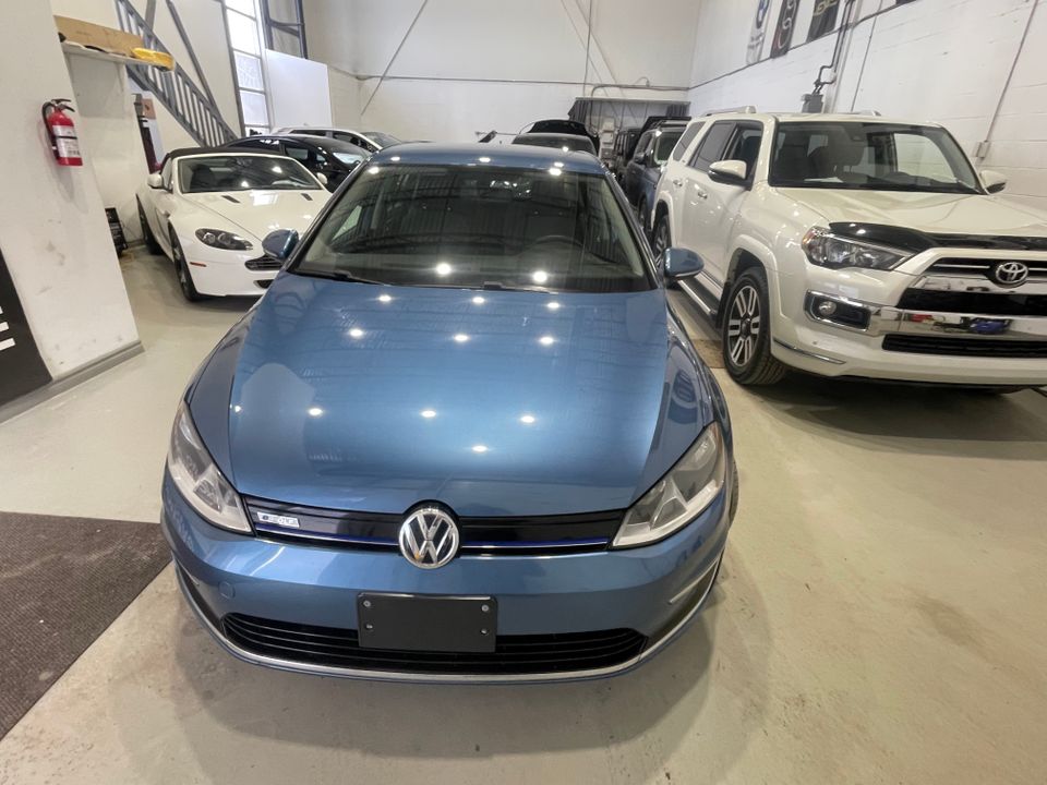Volkswagen e-Golf 2016 - Image 5