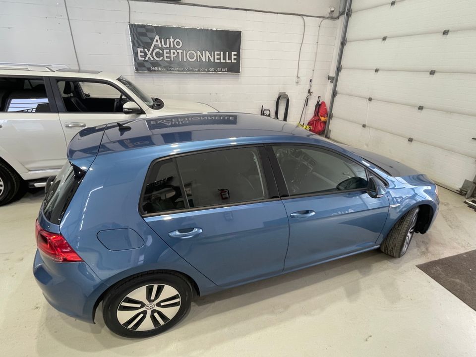 Volkswagen e-Golf 2016 - Image 15