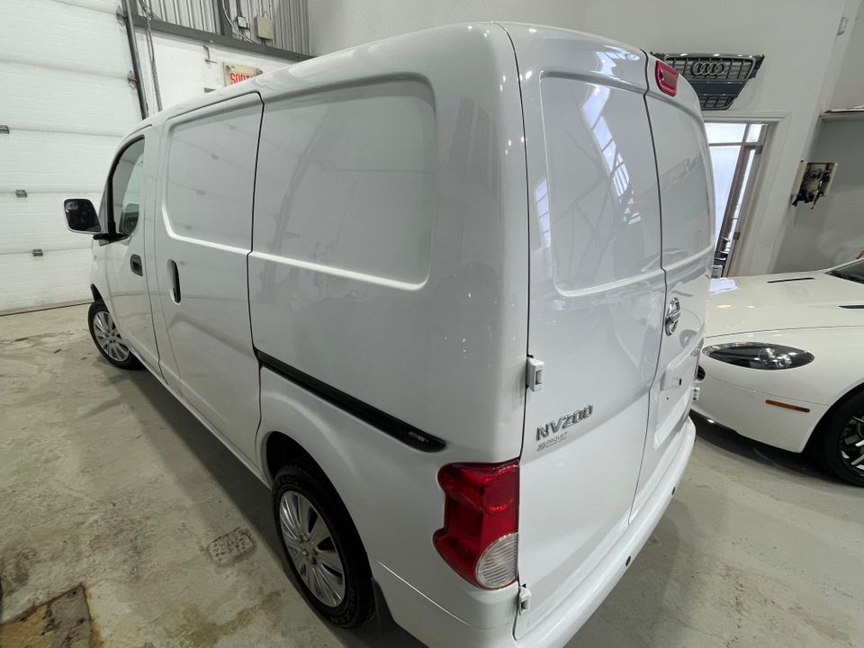 Nissan NV200 Compact Cargo 2020 - Image 9