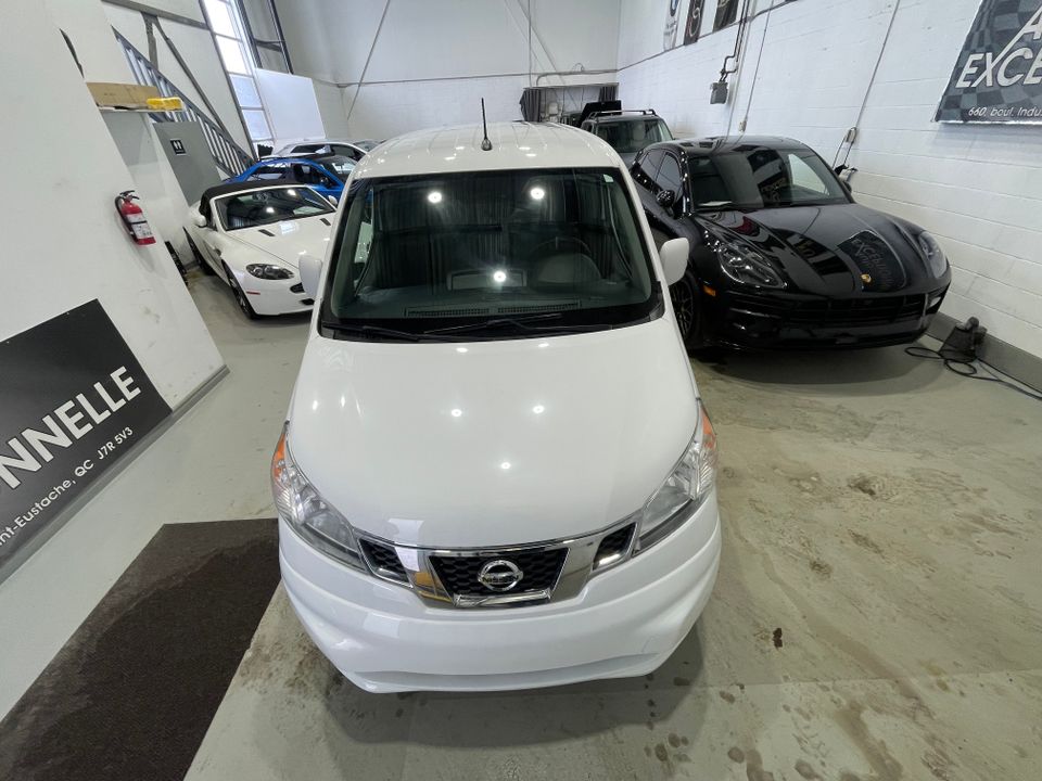 Nissan NV200 Compact Cargo 2020 - Image 33