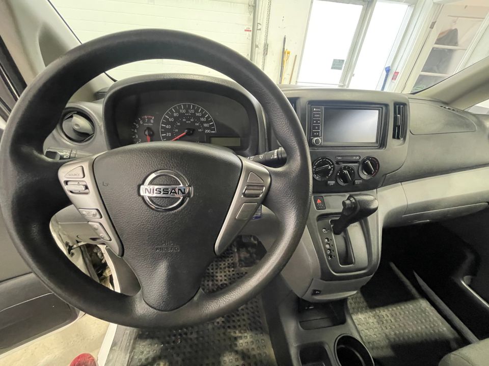 Nissan NV200 Compact Cargo 2020 - Image 37